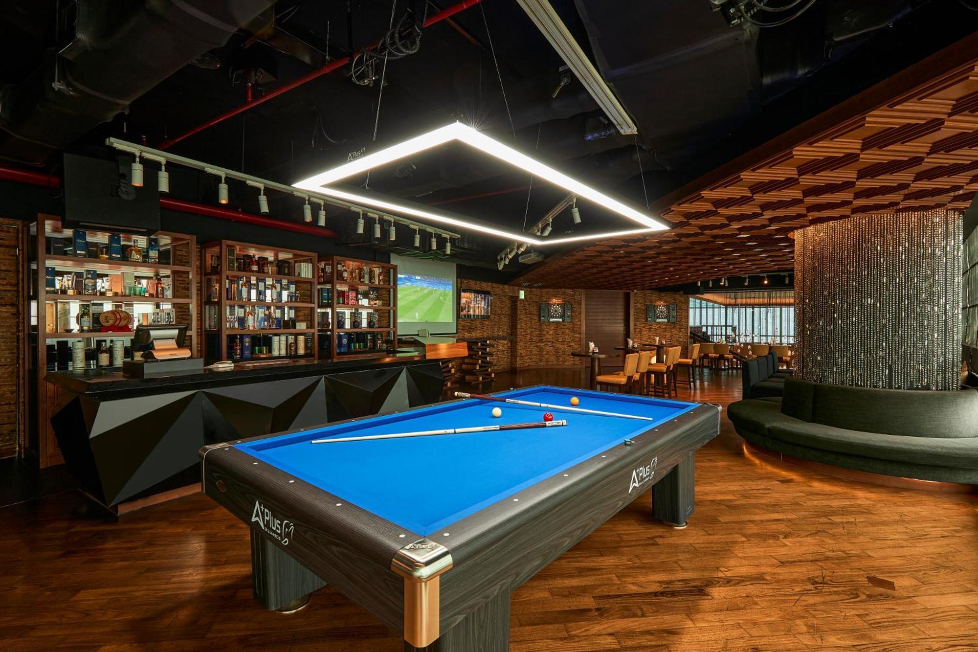 Lotte Hotel Hanoi Exterior foto The Billiard Room